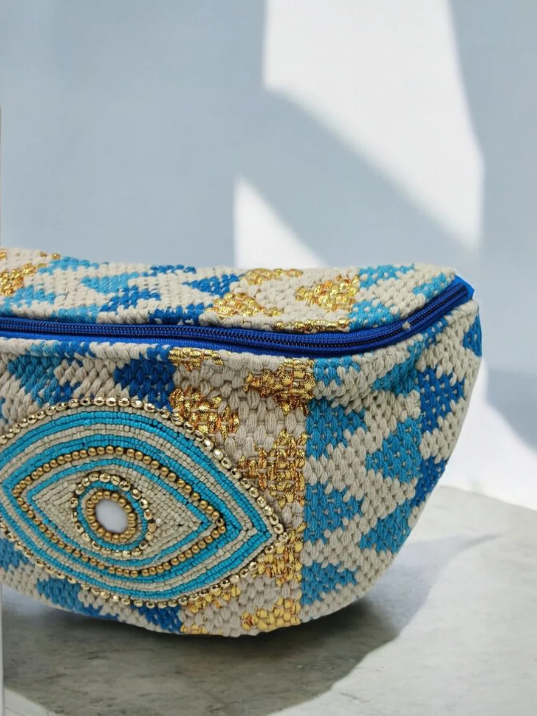 Sac banane tissu et perles bleu écru et jaune – Image 3